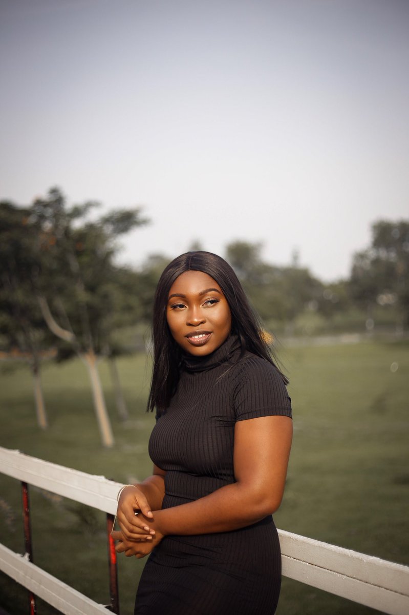 Viaopeimu's tweet photo. A model 🧚🏾‍♀️

Shot by Opeimu 📸📸📸 https://t.co/dMujnMjy0U