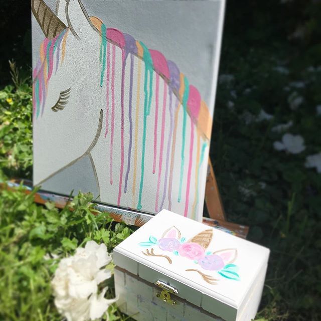 Camp projects 2019 #slowrelease #sampletime🎨
All-GirlsCamp unicorn day 🦄💖 bit.ly/Spirited-Art