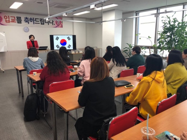 Qjt9bLr5CjXTtlI's tweet image. 인천국비지원헤어미용학원 과정평가형 미용사자격증취득과정 입교식 개최 #국비지원무료교육 # 인천국비지원헤어미용학원 # 미용사자격증  -&amp;gt; 자세히보기eanews.kr/news/21526