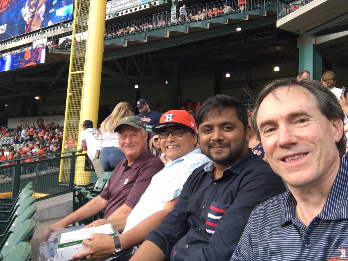 DHS_Group's tweet photo. Root root rooting for the home team tonight in Houston! #DHSGetMoving #EmployeeEngagement https://t.co/EtrqXQtvw7