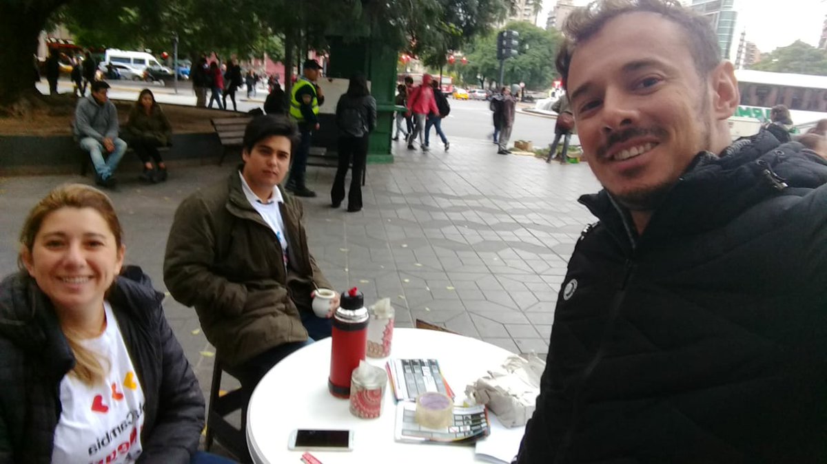 jcordobacambia's tweet photo. Sonrisas y entusiasmo 👉 Córdoba Cambia 💪💛 https://t.co/dQ8EeyKEbL