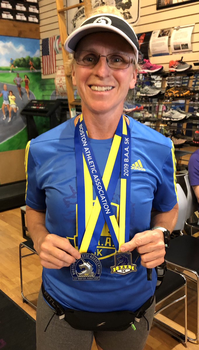 RunningForKicks's tweet photo. Medal Monday! New 2019 Boston Marathon Bling! Congratulations Katherine!! 🦄 💙💛🏅#medalmonday https://t.co/nZBAdCyP1u