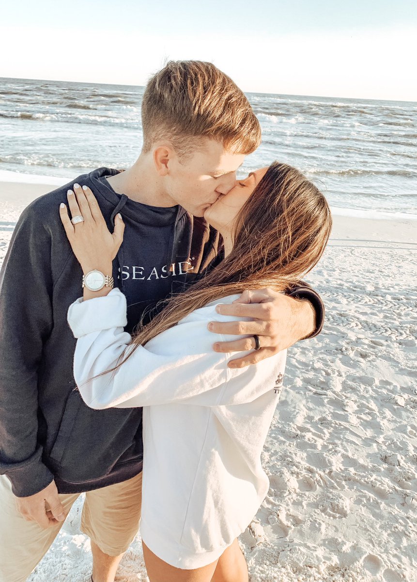 kayliefain's tweet image. 15 year old Kaylie would have never believed you if you told her she’d get to marry the dreamy boy in her English class. Been crazy about you since I laid eyes on you Stephen Conner, here’s to growing old together cowboy💕