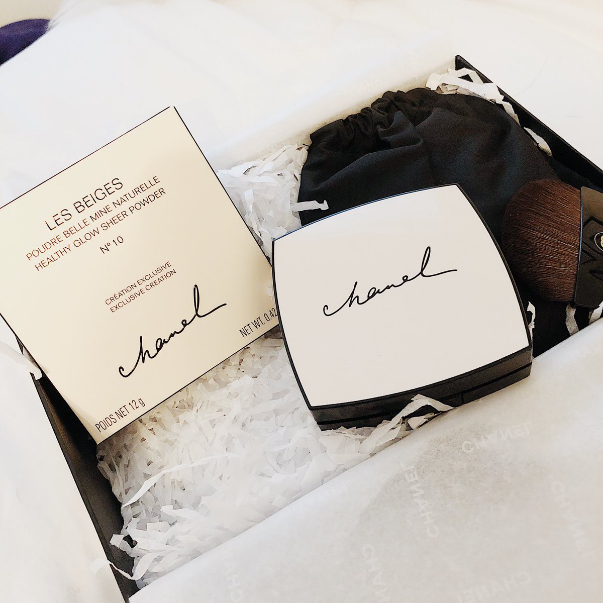 solitudeacres's tweet image. My new Chanel Les Beiges powder arrived today. 🌹❤️