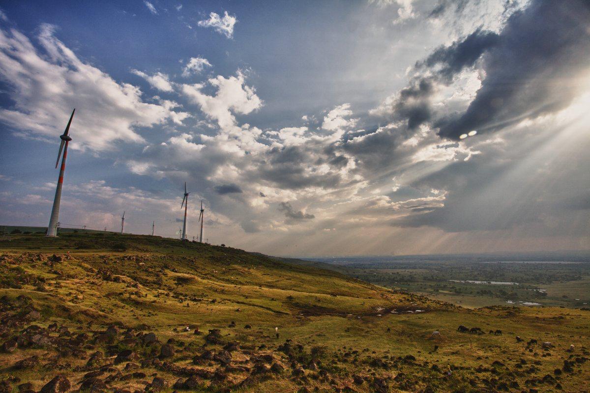 How do you think #greenbonds will grow in Asia in the near future? Why is investing in Asia' maiden green bonds a win for issuers, investors, and the environment?  bit.ly/2Ifklze #greenfinance