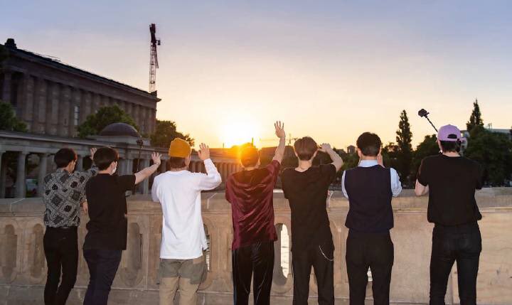 yanshixuan's tweet photo. I just voted for GOT7 for #BBMAsTopSocial at the 2019 Billboard Music Awards. 
#BBMAsTopSocialGOT7
#GOT7
@GOT7Official
#GOT7BBMAs 
#BBMAs https://t.co/jcVM7K7vIy
