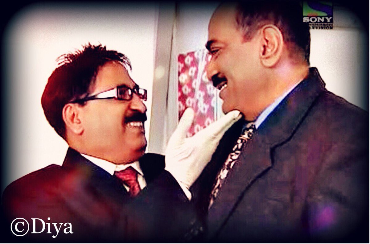 diyapatel0206's tweet photo. No matter how Shareef u r in the eyes of others, your best friends knows ur level of pagalpnti. #savecid #comebackcid @shivaajisatam @Narendragupt https://t.co/KjhdE9PaJw
