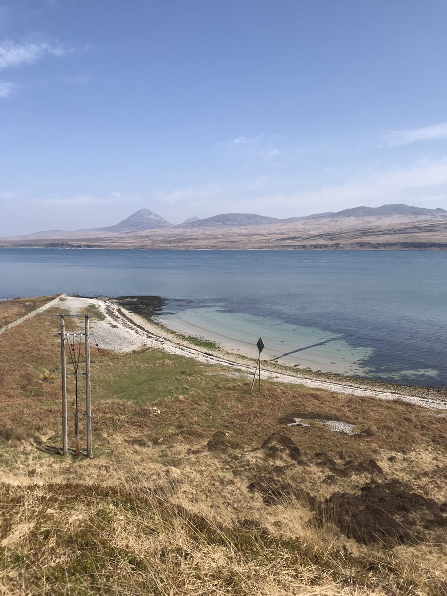 DistilleryBikes's tweet photo. Cracking birthday yomp up Ben Dubh with #WalkIslay. Outrageous weather & views. Thanks to @islayblog for the sun cream. Wonderful day topped off with drams @Bruichladdich and Dinner @Peatzeria_Islay https://t.co/YtvVndhR5l