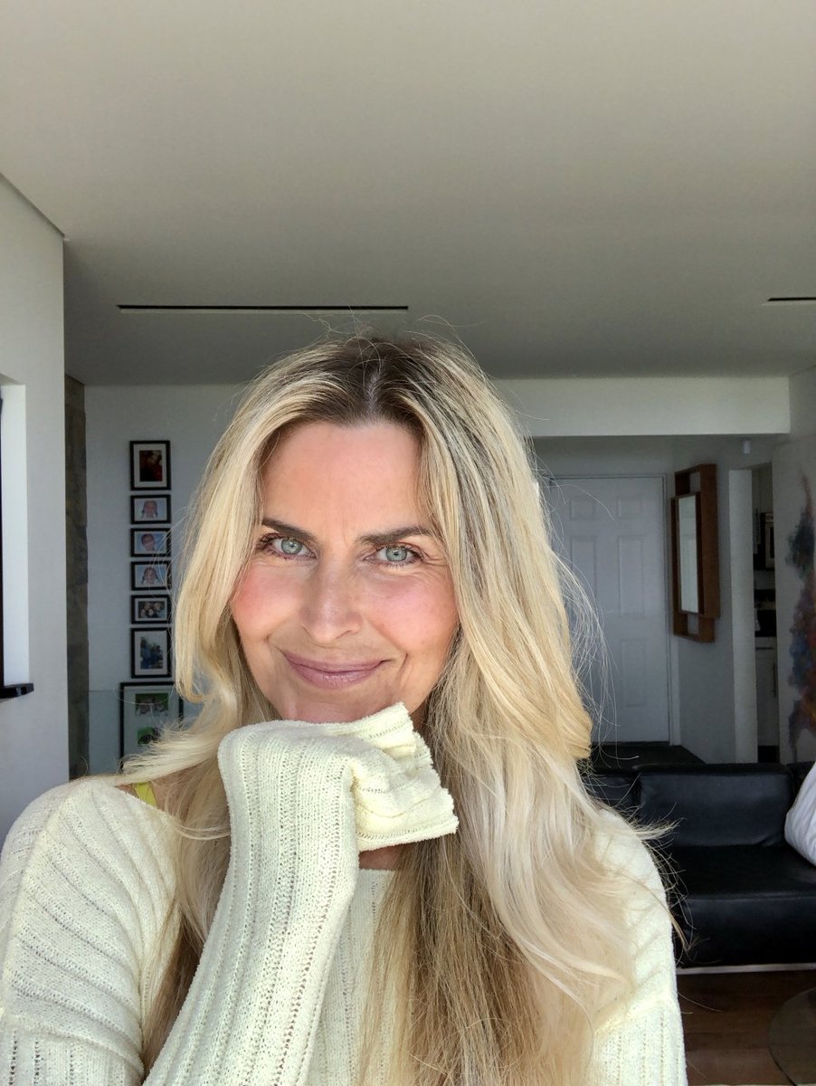 kim_macgregor's tweet image. How I got out of the 9-5 GRIND ibelieveshesamazing.blog/2019/04/22/how…