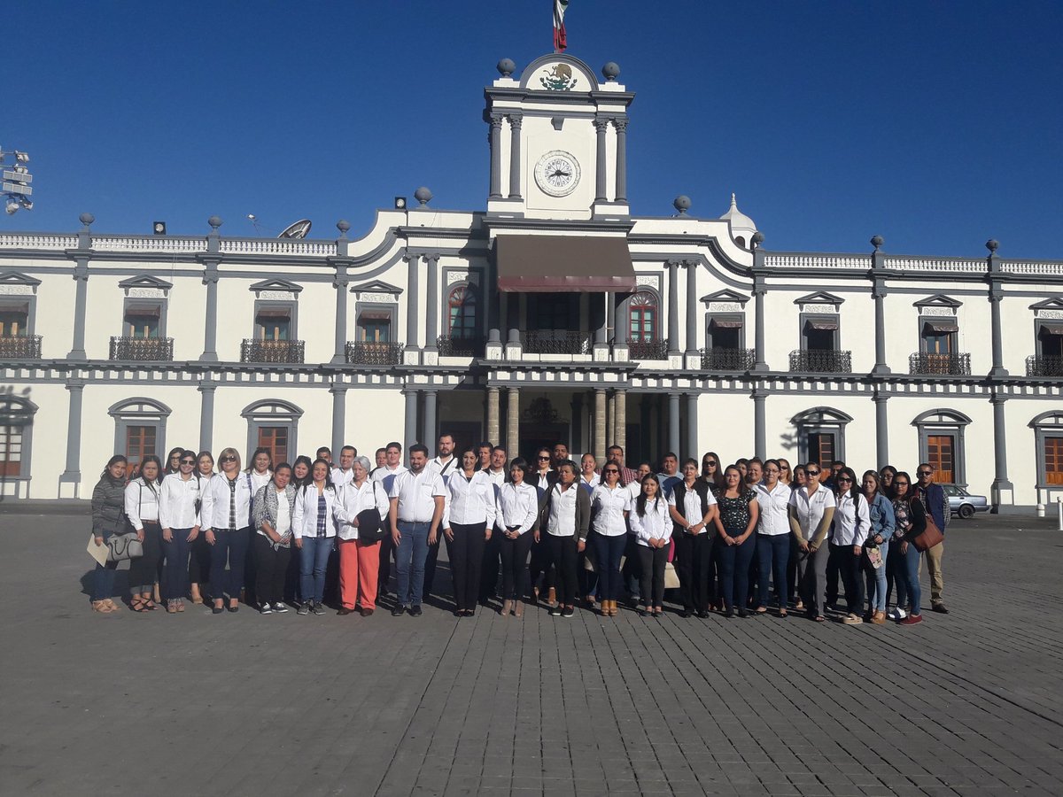 Inmunay1's tweet photo. Participación del INMUNAY en los Honores a la Bandera, organizados por el Gobierno del Estado, hoy lunes 22 de abril. https://t.co/4hvl3Eu6tQ