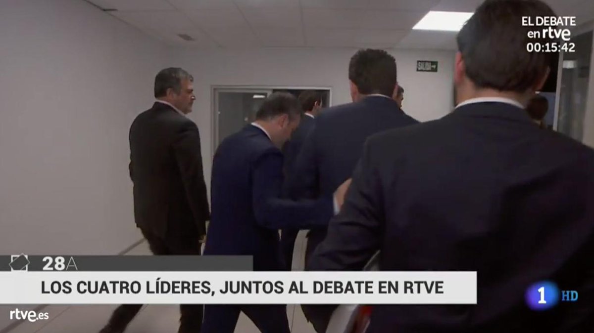 En #ELDEBATEenRTVE no es solo que participen los cuatro señores líderes, es que sus cuatro asesores también son todos hombres.

¿Qué nos contarán esta noche sobre igualdad y feminismo? #AllMalePanel #HablanTodoEllos