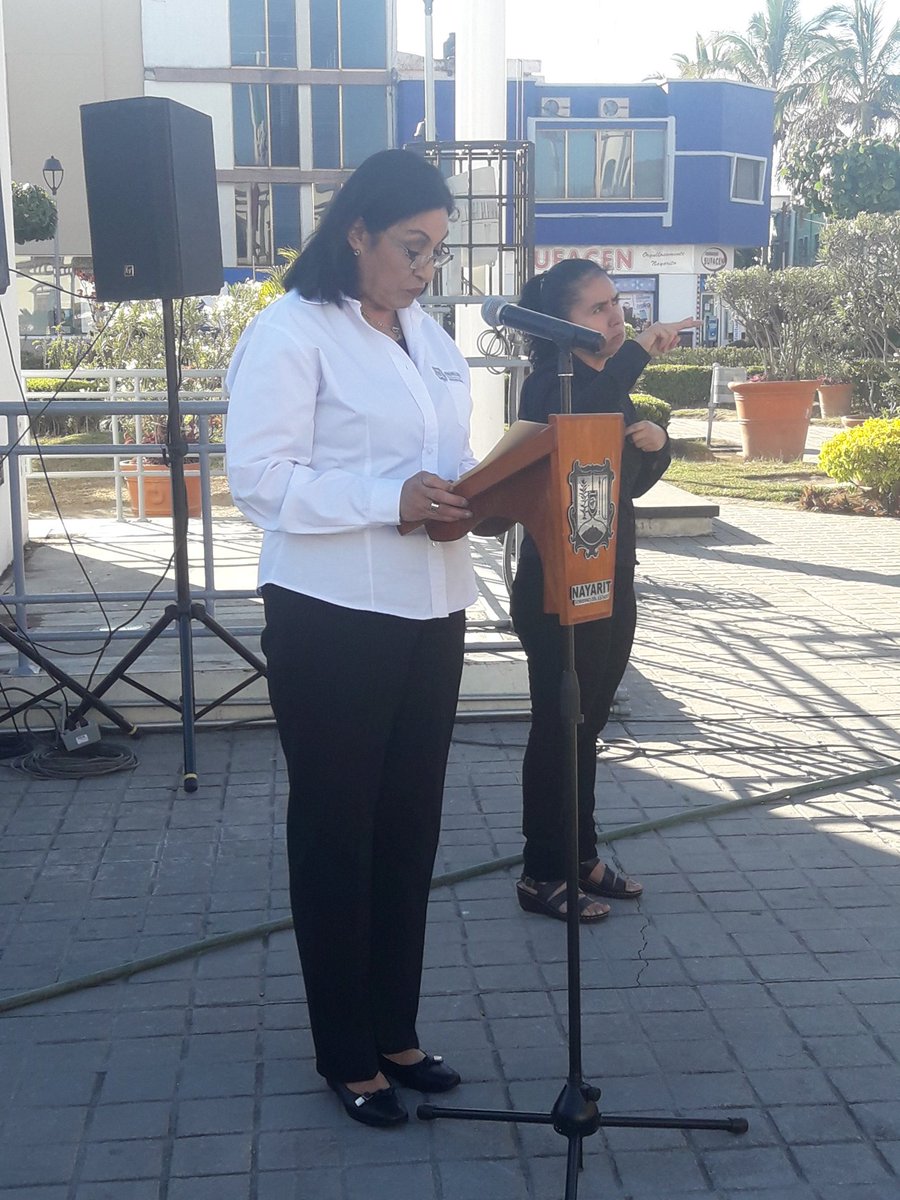 Inmunay1's tweet photo. La directora general del INMUNAY, Lourdes Josefina Mercado Soto, mencionó que el origen de este símbolo patrio, se remonta a 1821. https://t.co/0O2CV6asHu