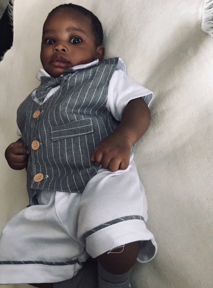 ChabaThomas's tweet photo. Ma little Ninja, Ma G #TaiRex https://t.co/s8hjEWioLN