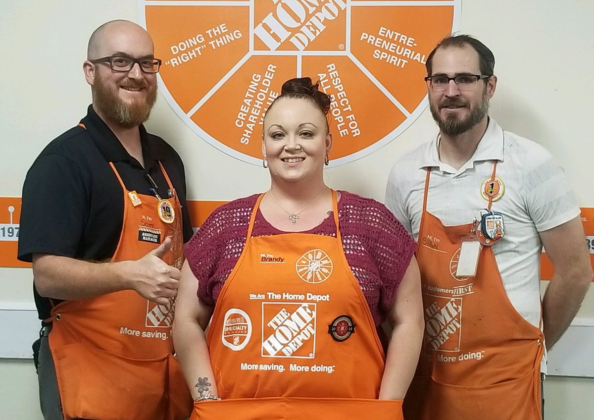 Congratulations to Brandy on her Bronze Status. Sold over $500k in Kitchens last year!!  Great job!
@jennipherball <a href="/NeriWilliams/">Neri Williams</a> <a href="/Danielleederks/">Danielle Derks</a> @depotfan1 <a href="/Alana95540851/">Alana</a> and Riley.  #D60strongandproud #HD0486ElCon