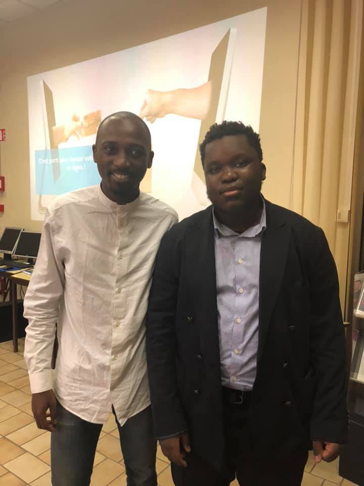 Starlabs_RPF's tweet photo. Bravo à Kevin Preira pour avoir remporté une heure de coaching lors de notre workshop sur le social selling à @VilleDeGonesse #innovation #numerique #socialselling #WorkshopStarlabs🤝👏👨🏻‍💻 https://t.co/o2LaOOXaj8