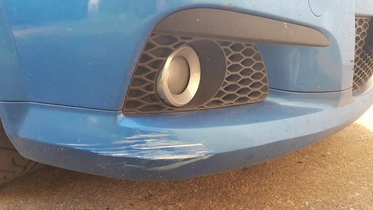 My #Vectra #VXR #wonderwagon's week in pictures. I might as well sort the mismatched colour of that front bumper while I'm repairing the lower section. Bah! #workhorse #workshop #peacock #bumperscuffersoftheworldunite #PerformanceVauxhall #ardenblue #turbo #vauxhall #bodywork #v6
