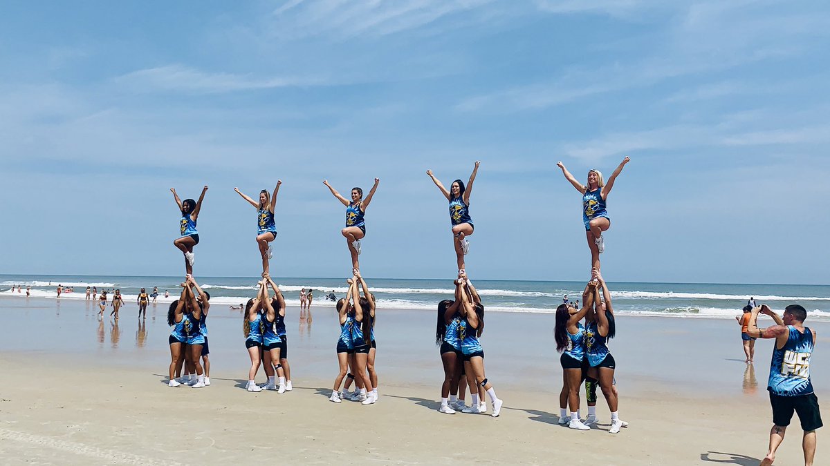 FIU Cheerleaders tweet media