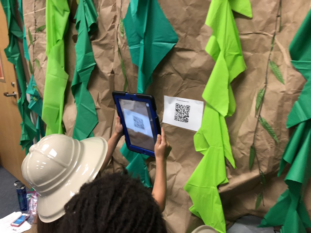 So proud of teachers who work tirelessly to create this kind of magic for their kids, and we have several! <a href="/kdpearson/">Katie 💕</a> <a href="/BlueHazeWSISD/">Blue Haze Elementary</a> <a href="/wsisdschools/">White Settlement ISD</a>