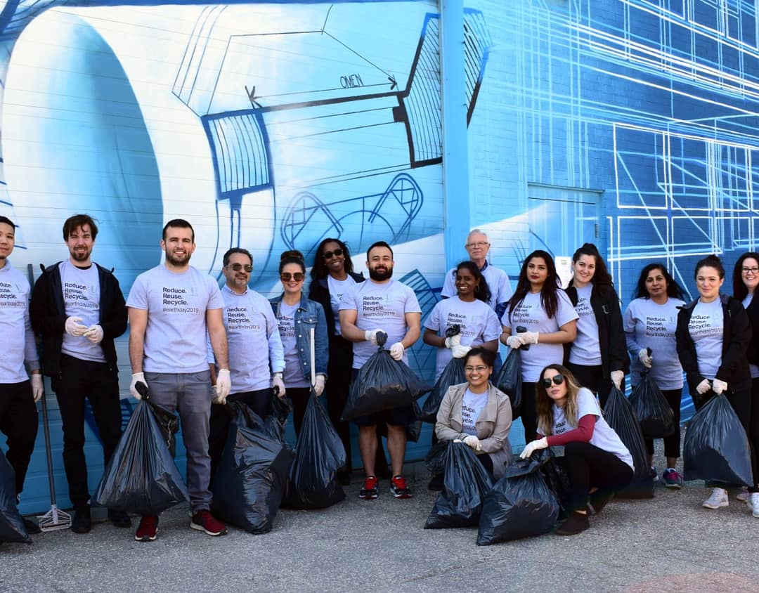 UrbaconBuilding's tweet photo. Happy Earth Day! 🌍Our staff at Urbacon volunteered their time to help clean up our community in the Leslieville area. Thank you to everyone who participated! Please remember to Reduce. Reuse. Recycle. Three ways YOU can eliminate waste and protect your environment! #earthday2019 https://t.co/uGWRo1iWVk