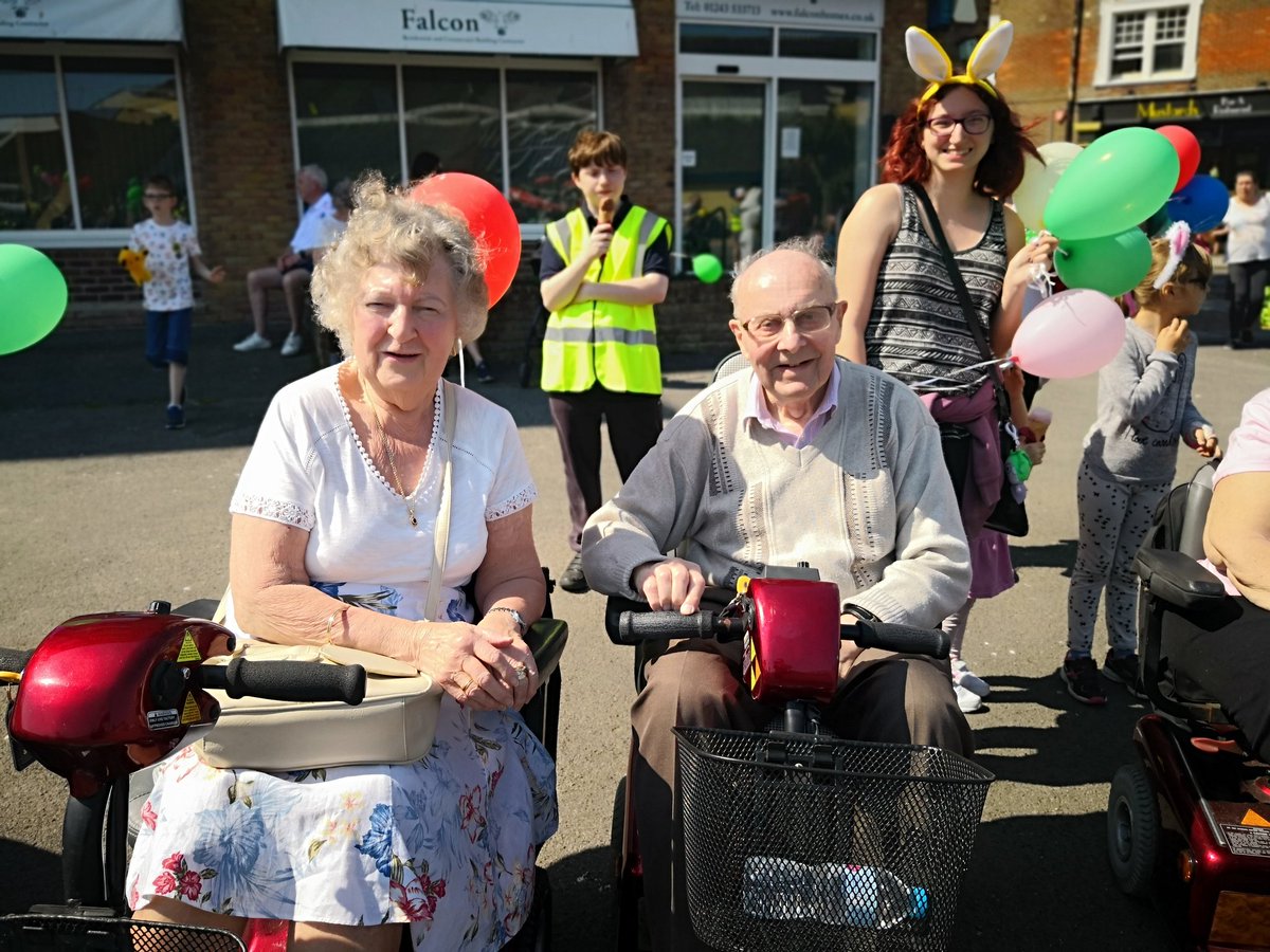 mobandcom's tweet image. Some pictures from our Easter scooter parade this weekend.