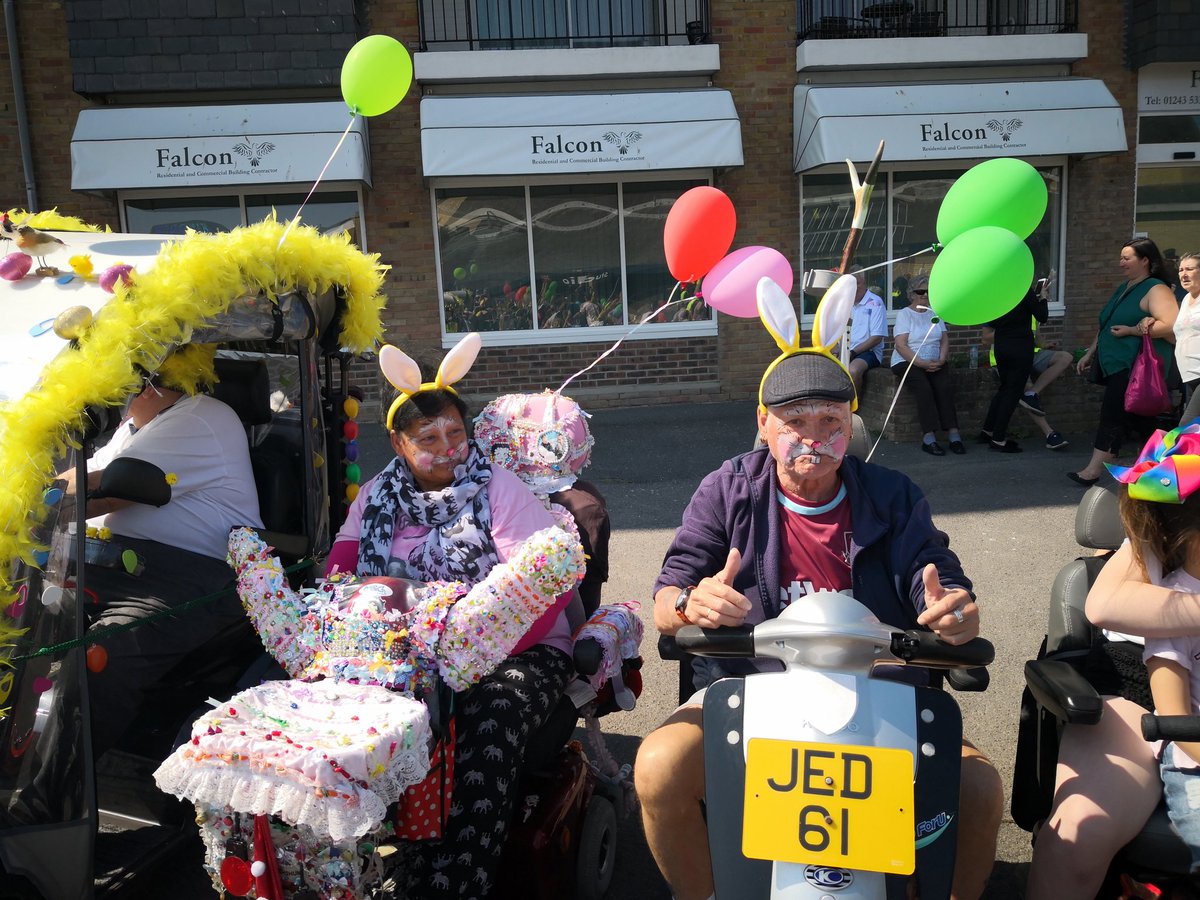 mobandcom's tweet image. Some pictures from our Easter scooter parade this weekend.