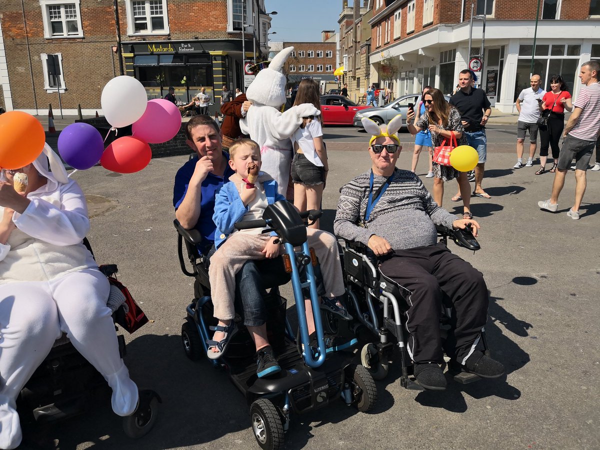 mobandcom's tweet image. Easter scooter parade 2019