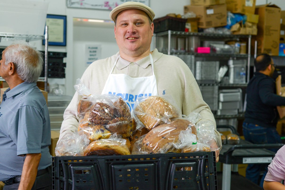 NourishNow's tweet image. New Food Donor Partner 🚨 We are excited to work with Spring Mill Bread ! #SpringMillBread is an all natural bakery in the #DMV! Thank you! 🙏🏽🥖🍞💯
•
•
•
• #FoodDonor #MontgomeryCounty #FreshFood #EndHunger #FoodRecovery