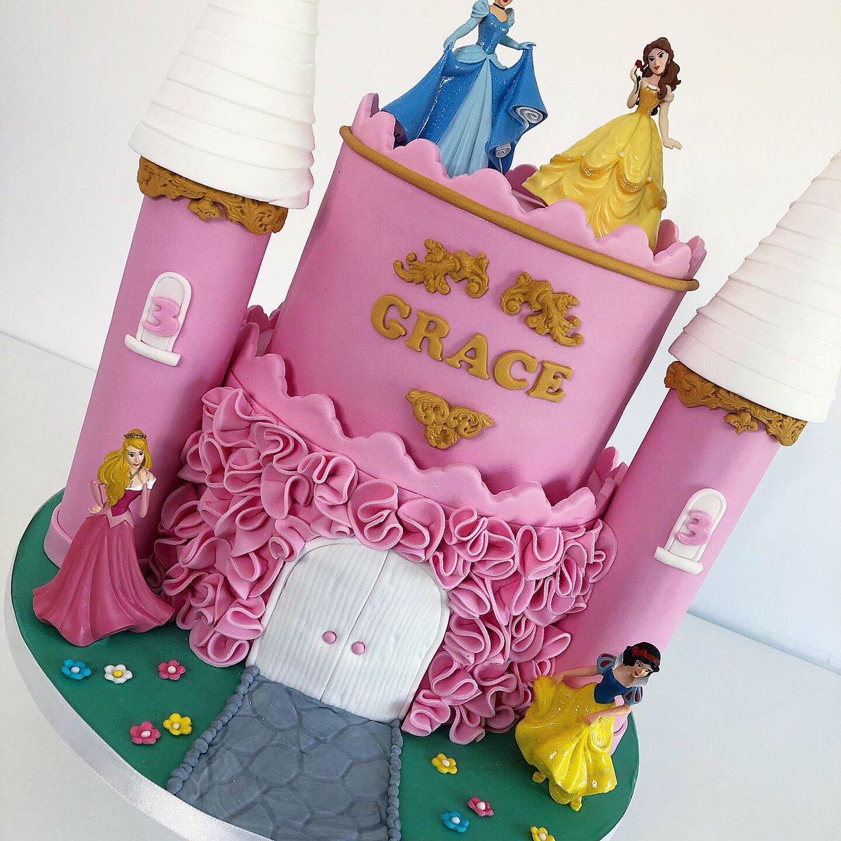 Hashtag Disneyprincesscake Na Twitteru