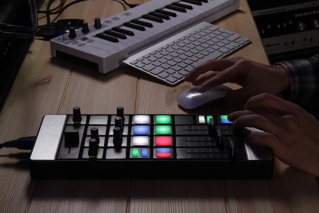 JackMackin614's tweet photo. Mine S - The World’s Most Versatile Modular Physical Controller! #SignUp and #save 50%! https://t.co/osYYRTAm6P https://t.co/CDLiyYYA16