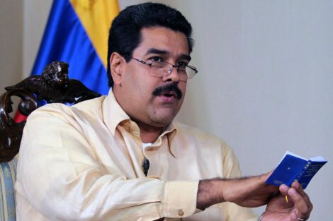 Belén Hoyo Juliá tweet media