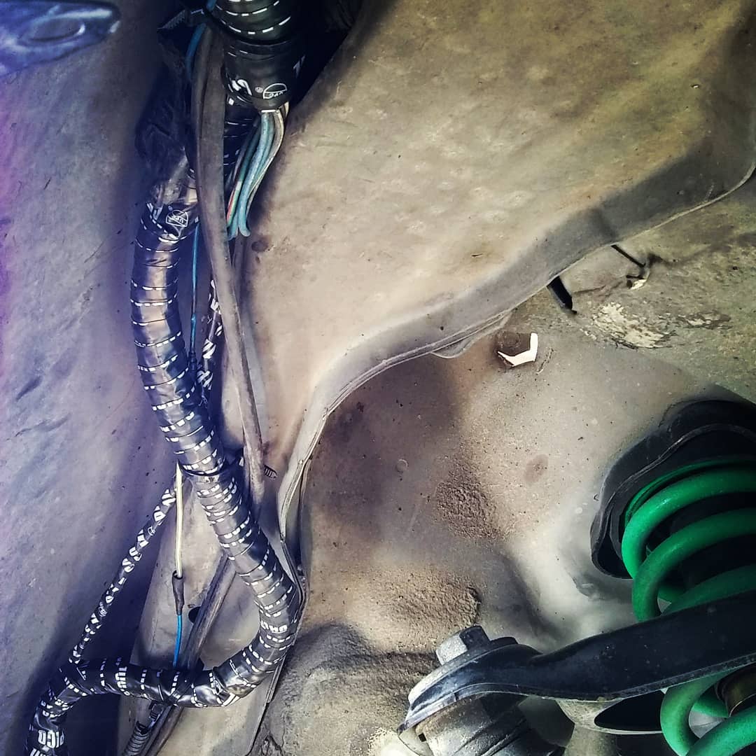 MyCarDIY's tweet photo. π οΈ Fixed our wire harness and got it tucked! Swipe for final pic.
#AcidDragon #SickSpeed sponsored
#Honda #Prelude #BB6 #H22A #PreludeNation #5thgenprelude #LudeBehavior #HondaLove #HondaDaily #HondaNation #VTEC #VTECclub #JDM #Slammed https://t.co/CRKGj6q740