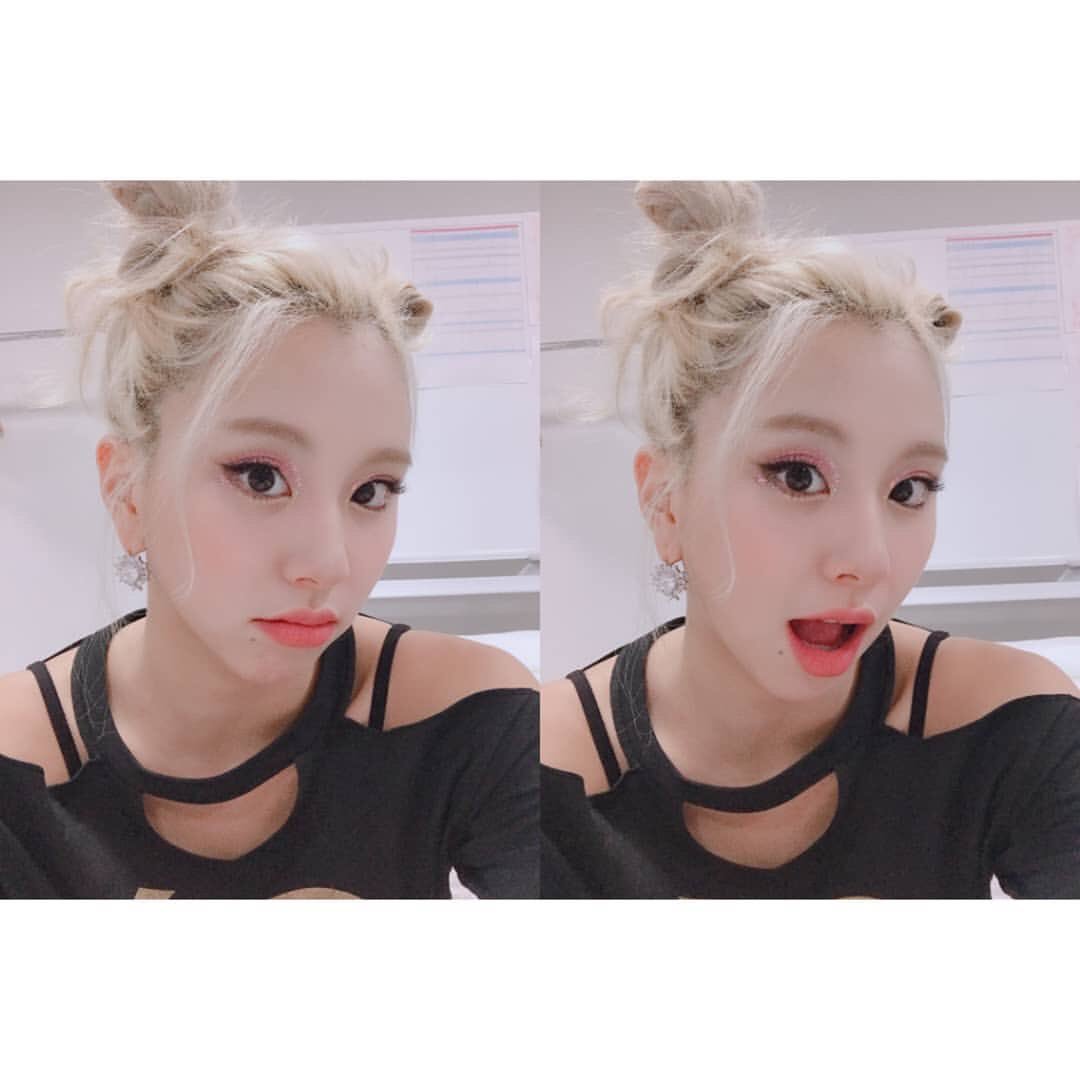 twice____mipi's tweet photo. HAPPY BIRTHDAY🥰

#HappyChaeyoungDay 
#HAPPY_CHAEYOUNG_DAY https://t.co/SEBGbkPFpc