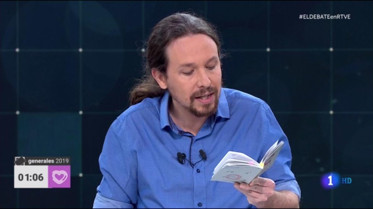 JosPastr's tweet photo. "Artículo 2: 'La Constitución se fundamenta en la indisoluble unidad de la Nación española, patria común e indivisible...'

Perdón, que este no era. Moderador, pido tiempo muerto". https://t.co/eb1VHolge8