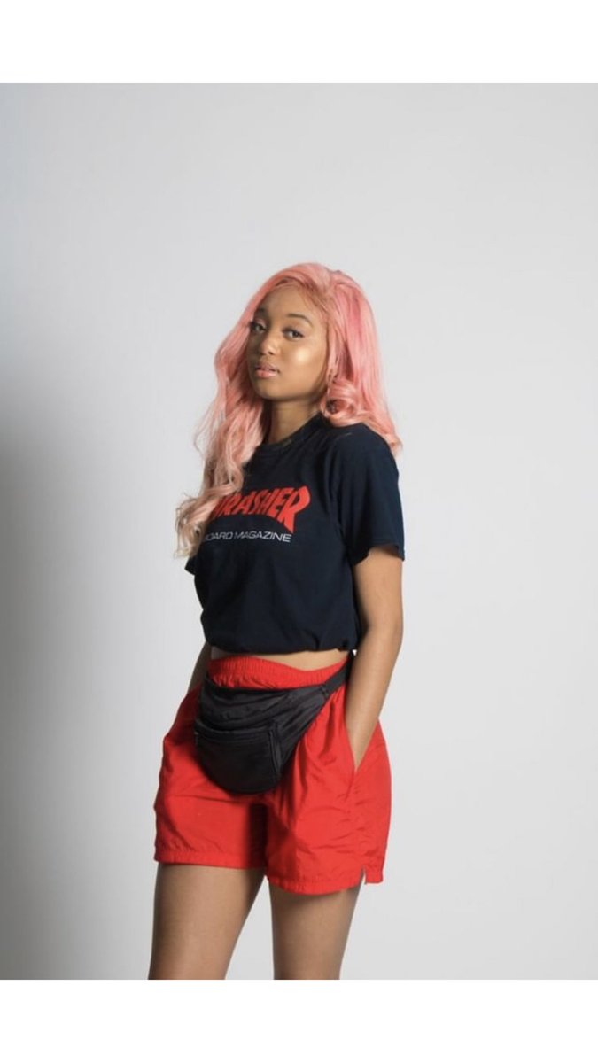 itsshannon18's tweet photo. Are yall (Red)y? #REDforFilth #pinkbitch #Thrasher https://t.co/jxjJm3XQwa