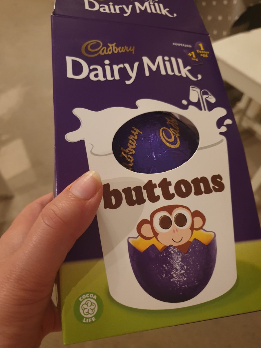 Thanks <a href="/CadenceEventsUK/">Cadence Run Events</a> 🐰🍫 🏃‍♀️ this is way better than a finishers t shirt 👍