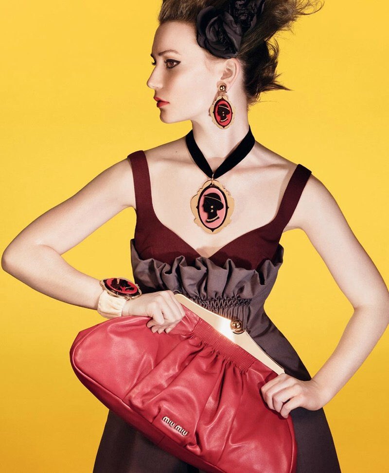 WasikowskaMX's tweet photo. THROWBACK | #MiaWasikowska full campaign for @miumiu (2012). || 3/3

#miumiu https://t.co/lSH1LlDCvc
