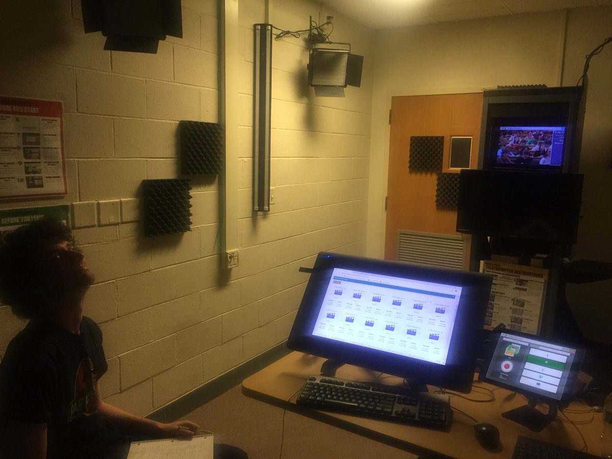 MichaelStaats11's tweet image. Finished recording and editing all the voice lines that will be used in our demo for #TestingChambers in #PurdueGameDev this week.