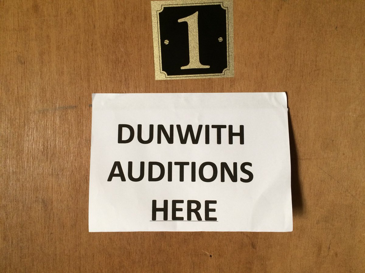 FakeOrangeFilms's tweet image. Something new this way comes...

Watch this space for more news on our most recent project and collaboration with @rossmenzo !

#dunwith #tvpilot #glasgow #scotland