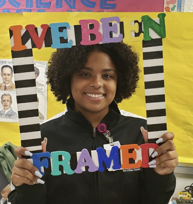 CorneliusElem's tweet photo. And another one! Our fifth grade teacher Ms. Hayes got mugged by her peer this morning! She was all smiles and camera ready to be in the spotlight! @MsHayessss #gotframed https://t.co/bGRF5RTYQh