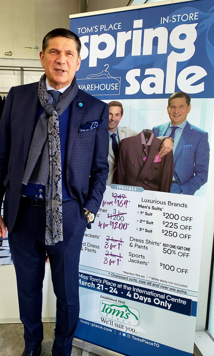 Marten Burns On Twitter Dressed In Blue Waiting To See You Friend Tom Mihalik Has A Pop Up Store Right Beside Our Dltlabs Office At 141 Adelaide W At York Fine