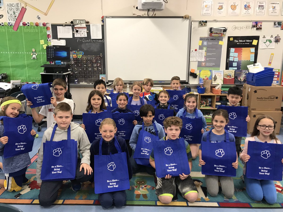 Rush2three's tweet photo. This is how @South_School celebrated Earth day today! Remember to use your reusable bags. Thx PTC &amp; TREK Challenge. #EarthDay2019 #beaherobringyourbag https://t.co/mUuMfpaXZ7