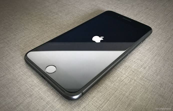 lkda9ofc's tweet photo. Rt e você vai ganha um IPhone até o final do ano https://t.co/Ov0FrwfZgR