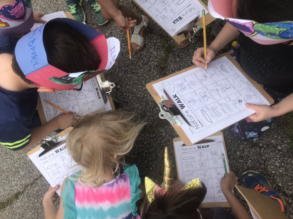 rachelbernalisd's tweet image. Nature Scavenger Hunt for 🌎 Day! @lufflions @isdscience #ISDKinder #ISDStrong