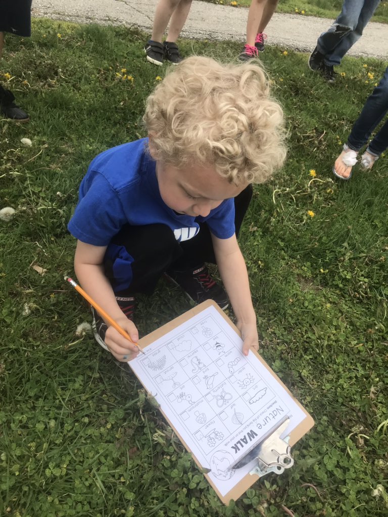 rachelbernalisd's tweet image. Nature Scavenger Hunt for 🌎 Day! @lufflions @isdscience #ISDKinder #ISDStrong