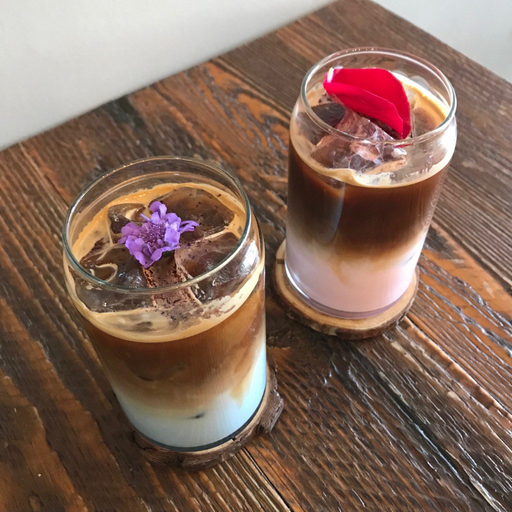 LocalJapanLA's tweet photo. ロサンゼルスのおしゃれカフェをご紹介！ https://t.co/yB68m3ebyL https://t.co/5saDLc6SPD