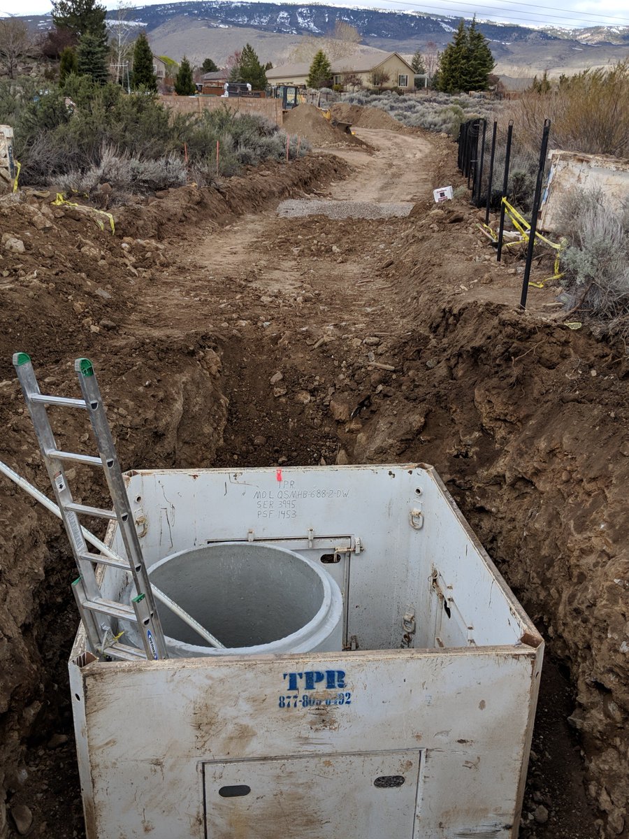 DyerEngineering's tweet image. DEC is working with @washoecounty in the Southwest Vistas area to abandon an existing sewerage lift station, and replace it with a gravity sanitary sewer. The new sewer main crosses beneath the Steamboat Irrigation Canal, which is undergoing restoration after main installation.