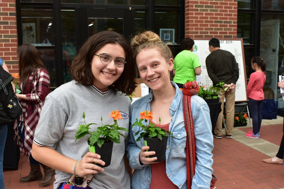 okstate's tweet photo. Happy to celebrate #EarthDay with the SGA Sustainability Committee and #okstate student orgs at the annual Earth Fest! https://t.co/mETR3yZIwT