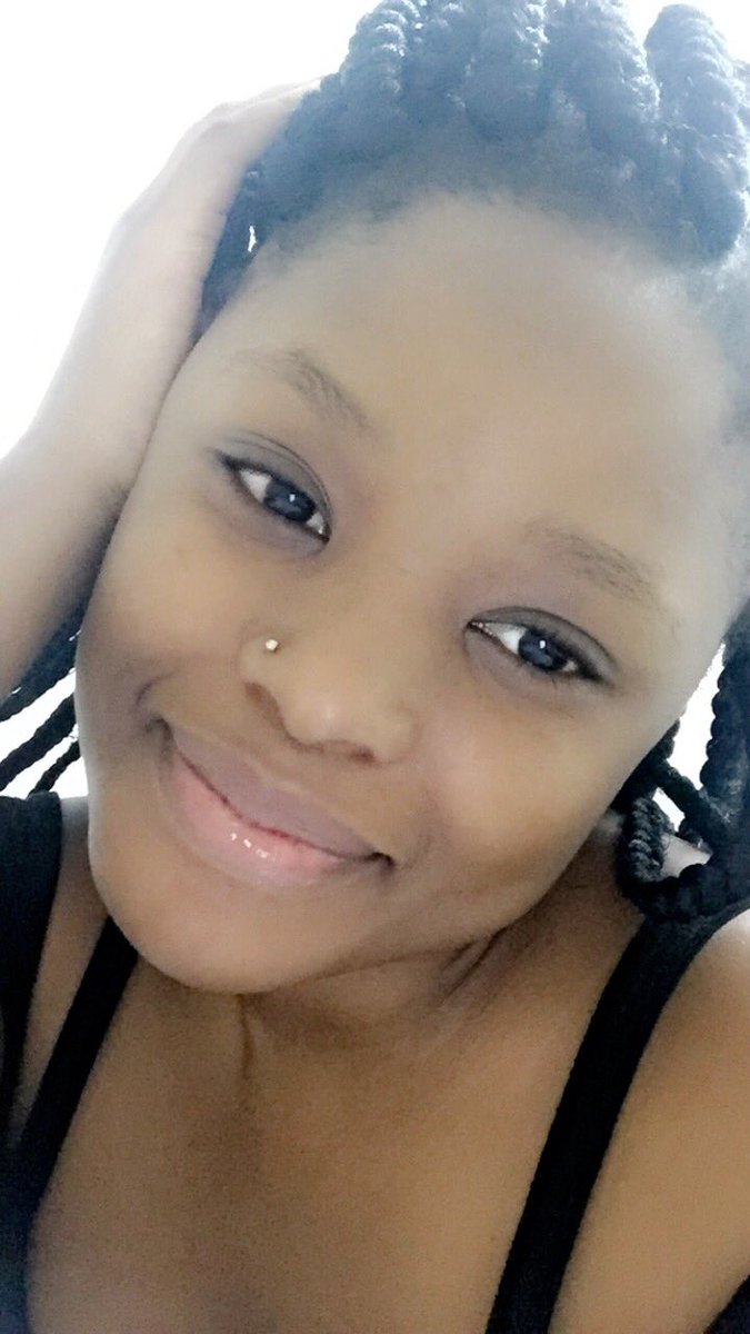 alekmay_'s tweet image. Opened my camera to see my red eye 💔

But the cuteness jumped out 😩