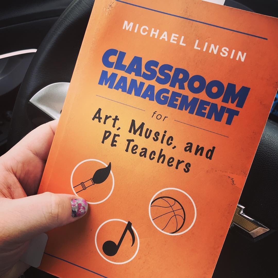 MrsCooper2021's tweet photo. I seriously crave #professionaldevelopment. I always want to become a better teacher so I can better my students. This was recommended to me by hundreds of elementary music teachers. I am so excited that I found this at my local library!! #musiceducation #teachersofinstagram https://t.co/DAbEpD3acB