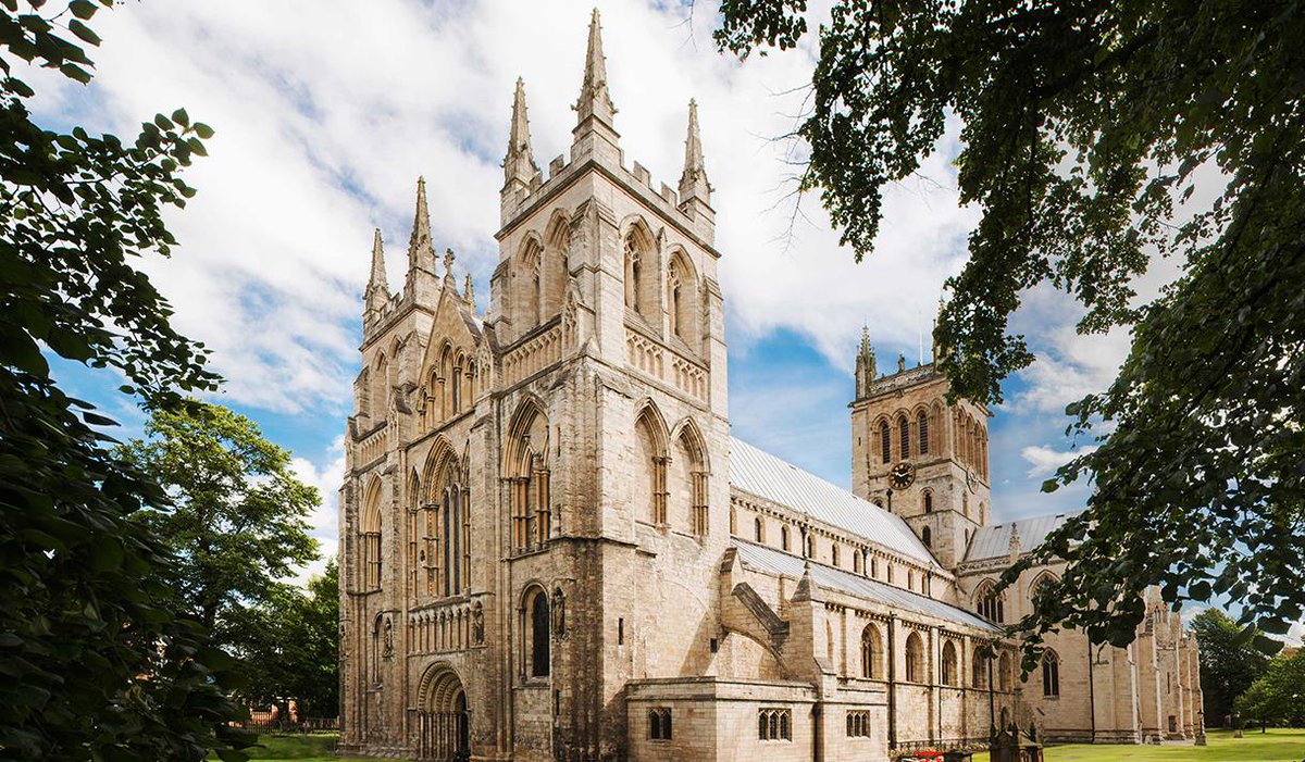 radcliffeladies's tweet photo. Join us for 'Music for all Seasons' - a short *free* 30 minute lunchtime recital @selby_abbey on Saturday 4 May, 12 noon conducted by @alex_patterson #RLCTour2019 https://t.co/WIL5Hnoava